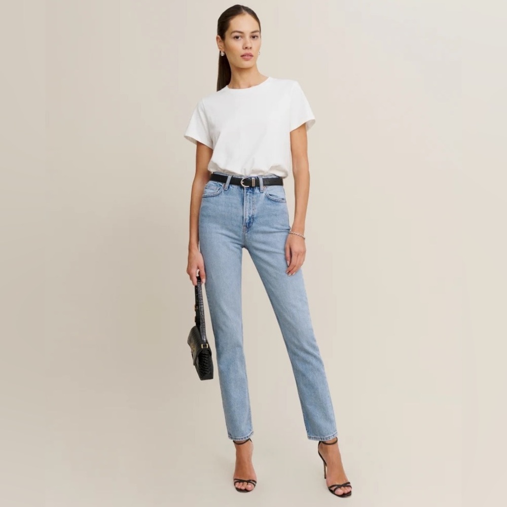 Reformation NWOT size 27 slim/straight leg jeans in Montego wash
